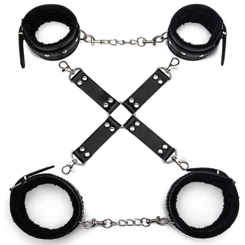 Sex SM training red handcuffs + foot cuffs Specifications: Handcuffs + footcuffs